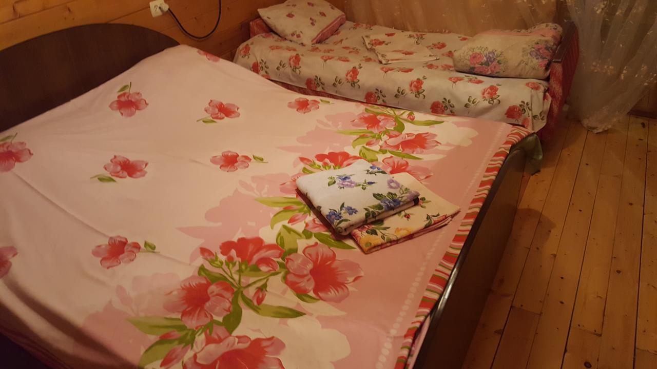 U Iriny Hotel Піцунда Екстер'єр фото