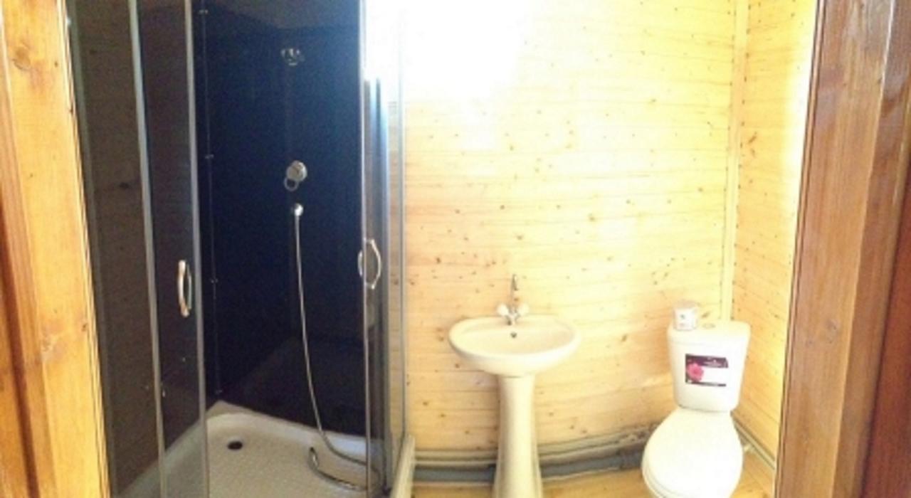 U Iriny Hotel Піцунда Екстер'єр фото
