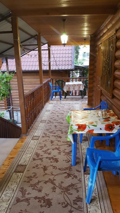 U Iriny Hotel Піцунда Екстер'єр фото