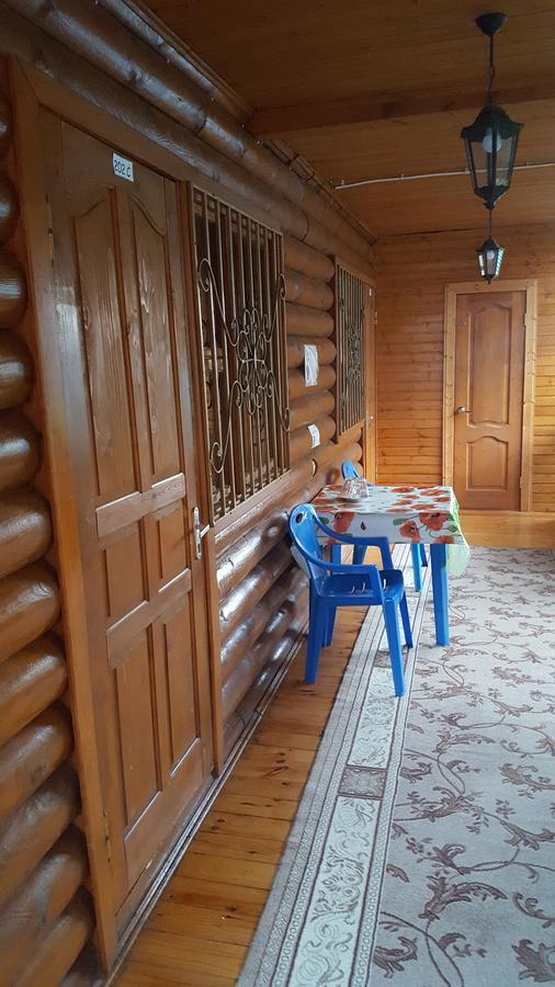 U Iriny Hotel Піцунда Екстер'єр фото